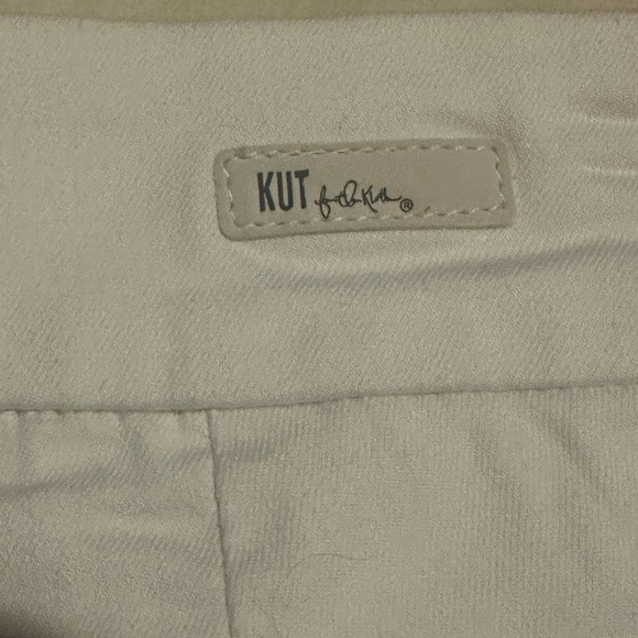NWT KUT from the Kloth Jenny Walking Short white - Picture 6 of 11